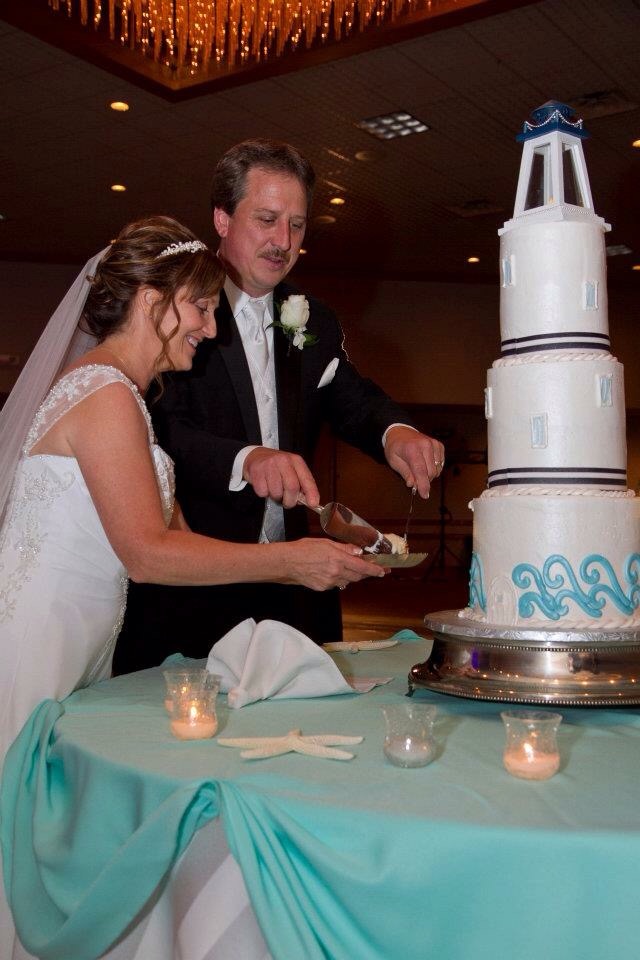 lighthouse wedding cake